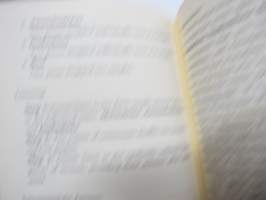 The Book of Incence - Enjoying the Traditional Art of Japanese Scents