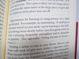 The Book of Incence - Enjoying the Traditional Art of Japanese Scents