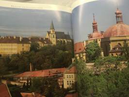 Prague - An Historic Town (Praha, Tsekin tasavalta)