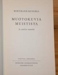 Muotokuvia muistista ja muita esseitä