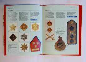 Military insignia