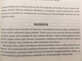 Parantavien ruokien opasLuonnonmukaisia hoitokeinoja yli 80 yleiseen vaivaan