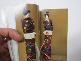 Japanese Paper Dolls