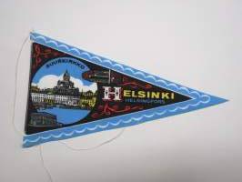 Helsinki - Helsingfors - Suurkirkko -matkailuviiri / souvenier pennant