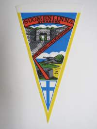 Helsinki - Helsingfors - Suomenlinna - Sveaborg -matkailuviiri / souvenier pennant