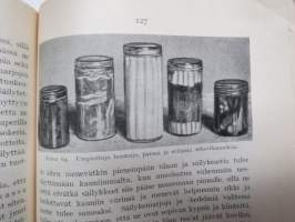 Ruokatalous II:1 - Keittiöstä ruokapöytään - Keittiötekniikka - Ruokasalitekniikka