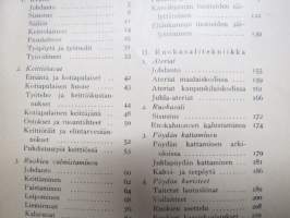 Ruokatalous II:1 - Keittiöstä ruokapöytään - Keittiötekniikka - Ruokasalitekniikka