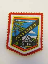 Punkaharju-kangasmerkki / matkailumerkki / hihamerkki / badge -pohjaväri punainen