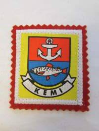 Kemi -kangasmerkki / matkailumerkki / hihamerkki / badge -pohjaväri punainen