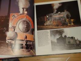 100 Years of classic steam locomotives - höyryveturit