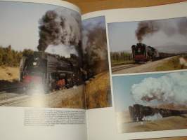 100 Years of classic steam locomotives - höyryveturit
