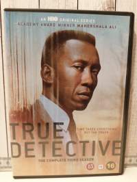 True Detective DVD, 3 tuotantokausi,468min.