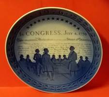 In congress. July 4, 1776 - Tanska vuosilautanen 1976.  Posliinilautanen, seinälautanen (Vintage Christmas Plate, Denmark Scandinavian Design, Jultallrik, Porcelain)