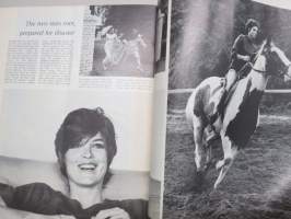 Life Atlantic - 16.9.1968, Why Prague dared, Beatle Lennon´s little friend Yoko Ono, What divides generations?