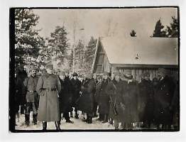 Suojeluskuntalaisia  valokuva sotilasvalokuva  9x13 cm