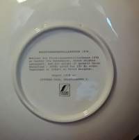 Muistolautanen - Kristiansandstallerkenen 1978.  Posliinilautanen, seinälautanen, keräilylautanen (Norway, Scandinavian porcelain, commemorative plate, Norja)