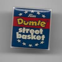 Dumple -  rintamerkki pinssi
