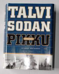 Talvisodan pikkujättiläinen, 1999. 1.p. Monipuolisen havainnollinen sota- ja poliittisen historian asiantuntijoiden kirjoittama tietopaketti 105 kunnian päivästä.