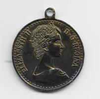 Elisabeth II - riipus  28 mm