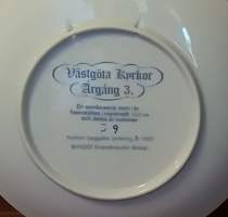 Joululautanen - Västgötajul 1976. Husaby Kyrka.  posliini, Tanska , keräilylautanen (Vintage Christmas Plate, Denmark, Scandinavian Design, Jultallrik, Porcelain)