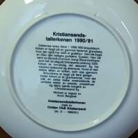 Vuosilautanen - Kristiansandstallerkenen nr. 6. 1990/91.  Posliinilautanen, seinälautanen, keräilylautanen (Norway, Scandinavian porcelain, collecting plate, Norja)