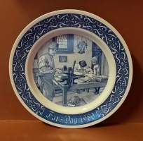 Keräilylautanen - Fars Day 1980. Posliinilautanen, seinälautanen,  ( Sweden, Ruotsi, Scandinavian Porcelain, tallrik, collecting plate)