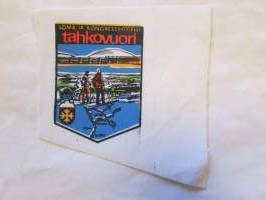 Loma ja kongressihotelli -Tahkovuori -kangasmerkki, matkailumerkki, leikkaamaton
