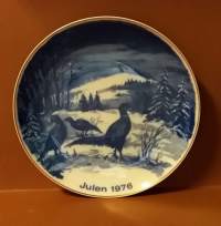 Joululautanen - Julen 1976. Posliini, keräilylautanen (Vintage Christmas Plate,  Germany, Jultallrik, Porcelain, Weihnachtsteller)