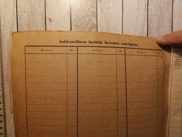 Hevos-ja ajoneuvoluettelo (salainen)