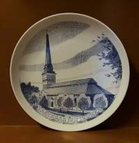 Keräilylautanen. Sveriges Domkyrkor - Västerås Domkyrka. Posliini, seinälautanen. (Vintage, Ruotsi,  Scandinavian Porcelain, tallrik, collecting plate)