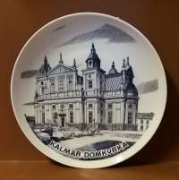 Keräilylautanen. Sveriges Domkyrkor - Kalmar Domkyrka. Posliini, seinälautanen. (Vintage, Ruotsi,  Scandinavian Porcelain, tallrik, collecting plate)