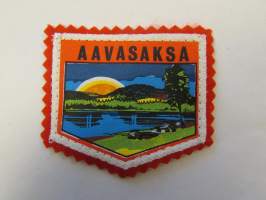 Aavasaksa -kangasmerkki / matkailumerkki / hihamerkki / badge -pohjaväri punainen