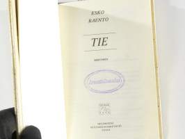 Tie
