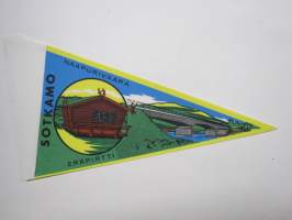 Sotkamo - Naapurivaara - Eräpirtti -matkailuviiri / souvenier pennant