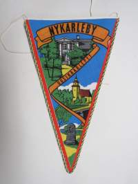 Uusikaarlepyy - Nykarleby -matkailuviiri / souvenier pennant