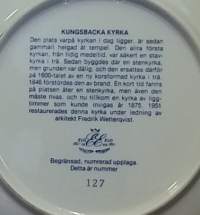 SAMLARTALLRIKAR - Kungsbacka kyrka. Keräilylautanen. Posliini, seinälautanen. (Vintage,  Scandinavian Porcelain, tallrik, collecting plate)