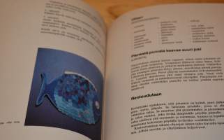 Ilmaisuleikkejä lapsille