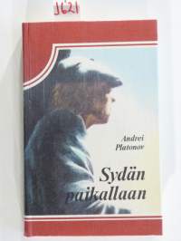 Sydän paikallaan – Novelleja ja kertomuksia