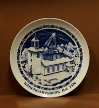 SAMLARTALLRIKAR - Nårungabydens Jul 1976. Joululautanen. Keräilylautanen. Posliini, seinälautanen. (Vintage,  Scandinavian Porcelain, tallrik, collecting plate)