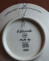 Keräilylautanen - Andreas Alariesto 1986   nr. 30. Seinälautanen, taidelautanen. (Vintage,  Scandinavian Porcelain, , collecting plate)