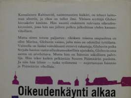 Oikeudenkäynti alkaa
