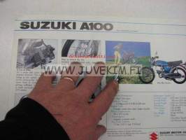 Suzuki A100 moottoripyörä -myyntiesite