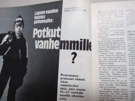 Me Naiset 1979 nr 2, 11.1.1979, Anneli Sari, Heikki Korpi, Tapio Räisänen, Ursula Andress, Naiset Kanarialla, Titta Karakorpi &amp; Jaakko Pakkasvirta, ym.