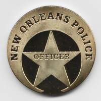 New Orleans  Police  challenge coin / haastekolikko 40 mm pillerissä  kullan värinen  Proof kiiltolyönti 40 mm