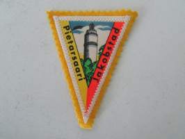 Pietarsaari - Jakobstad -kangasmerkki / matkailumerkki / hihamerkki / badge -pohjaväri keltainen