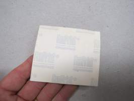 Lahjan Tytöt ry -tarra / sticker