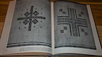 Hemslöjdens handarbeten del 1