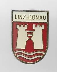 Linz-Donau  - lukkoneulamerkki rintamerkki