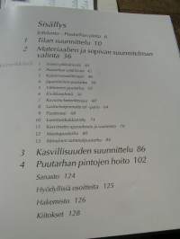 elävä puutarha