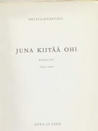 Juna kiitää ohi